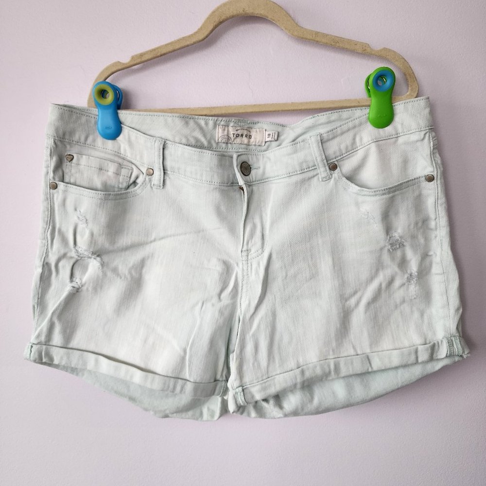 Torrid Bleach Wash Denim Shorts